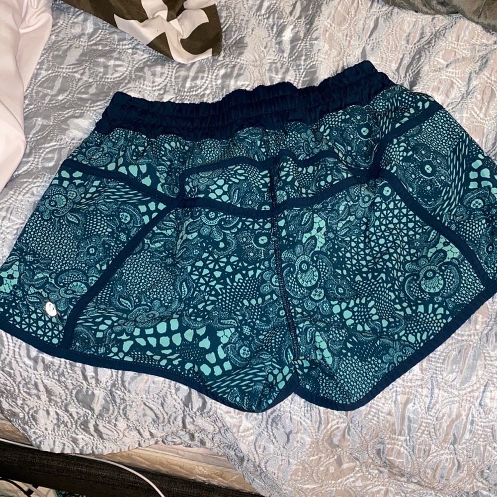 Rare Green Lululemon Tracker Shorts Size 6